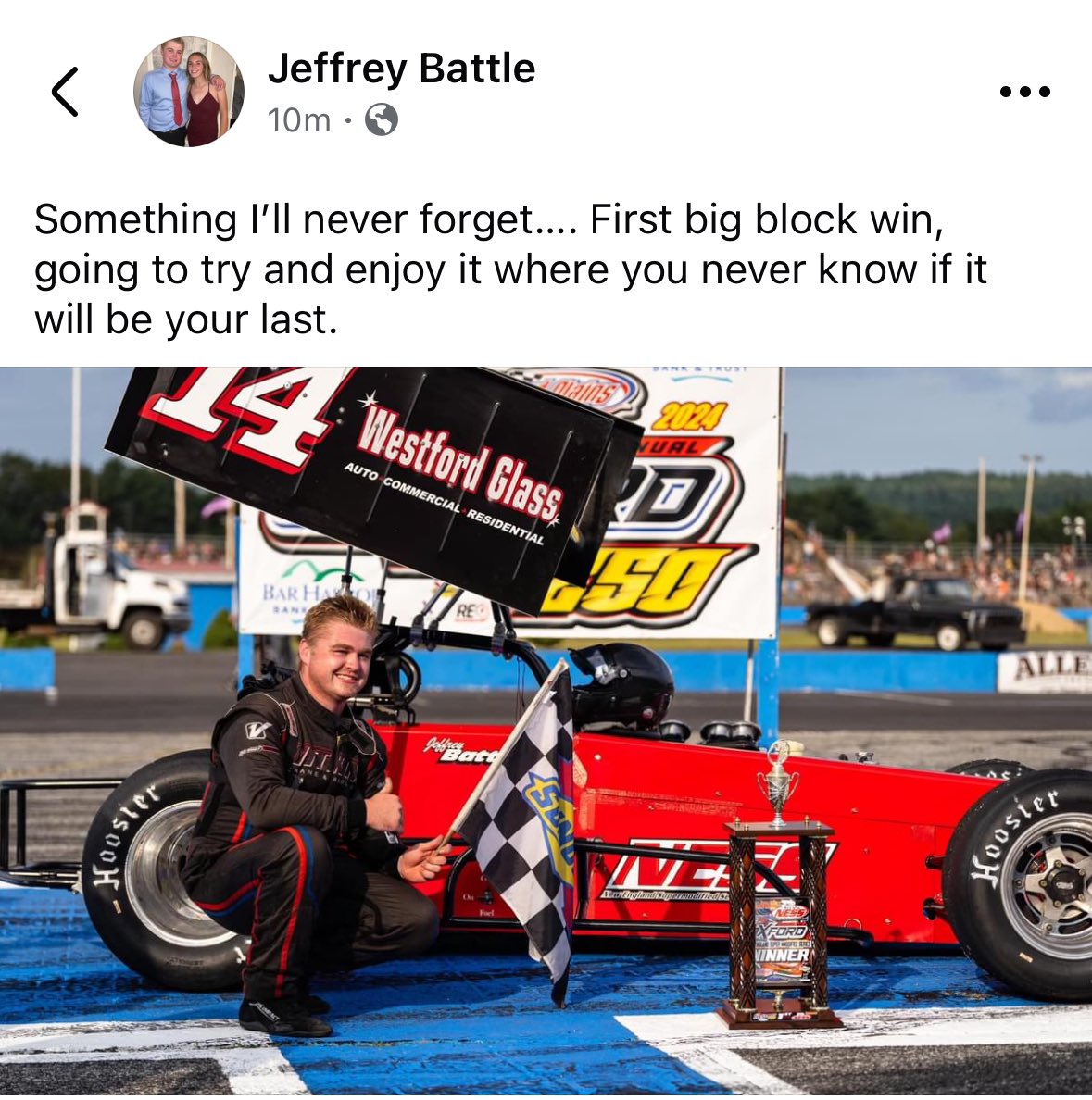 AllThingsSuperm's tweet image. Congratulations to Jeffrey Battle on his first big block #Supermodified win today at @OxfordPlains 

Jon Mckennedy rebounded from a DNF last night and finished 🥈

Strong weekend for @bobbytimmons13 who came in P3 after winning last nights event. 

#NewEnglandSupermodifiedSeries