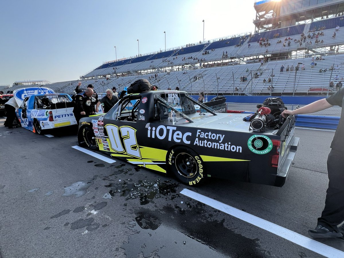 DexBean's tweet photo. “Thanks everyone. This one-off stuff is hard when you don’t do it every weekend. I appreciate everyone for all their help along the way.” - DeXter 🥹

#NASCAR | @TeamChevy | #LiUNA175 | @IUOELocal139 https://t.co/8Qm7lgdpew