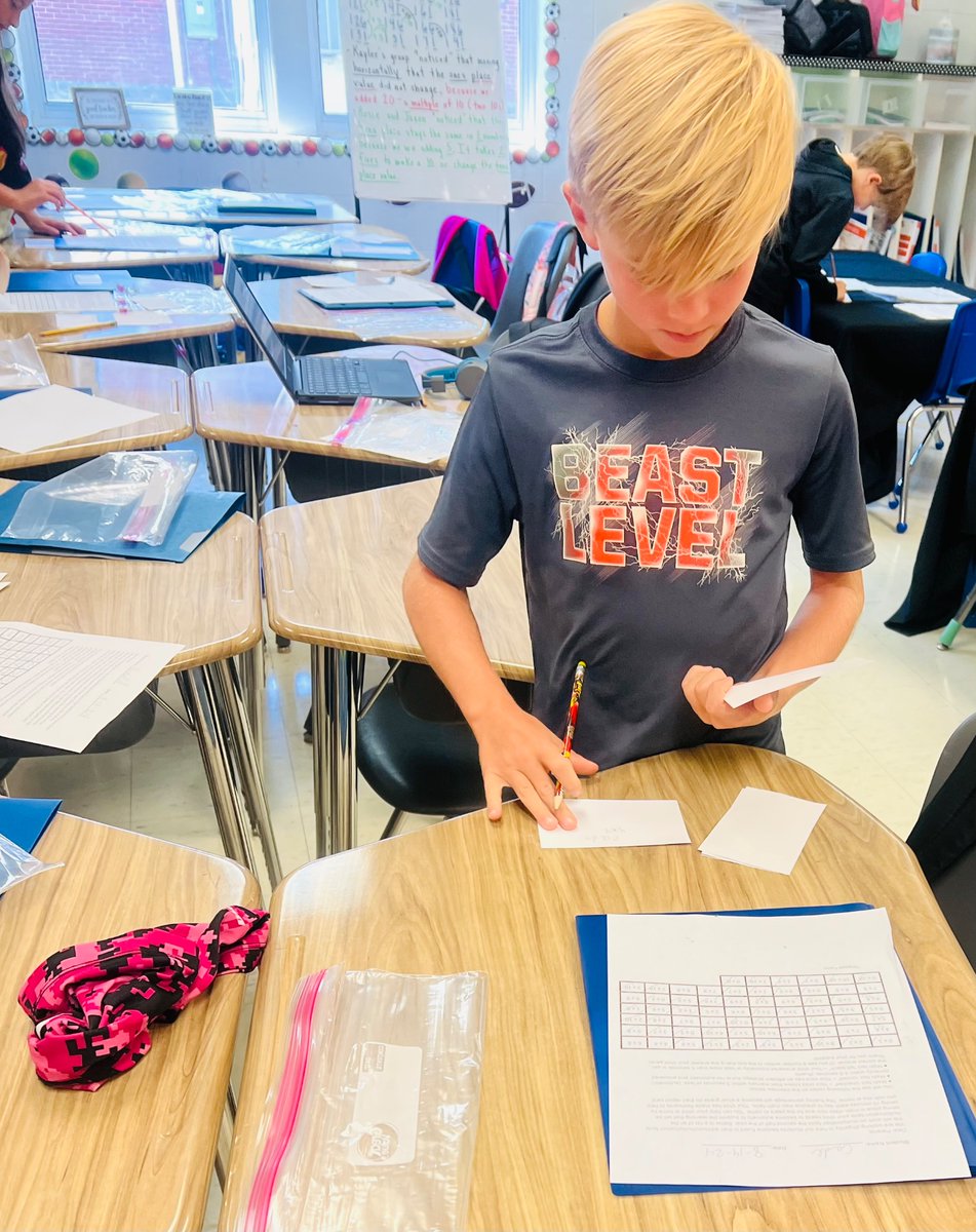 Holly Garrett tweet media