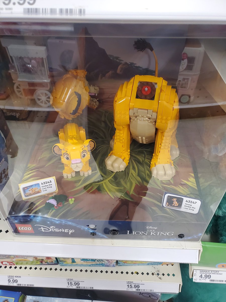 jfire088's tweet photo. @Target why https://t.co/8a3uxjRFZK