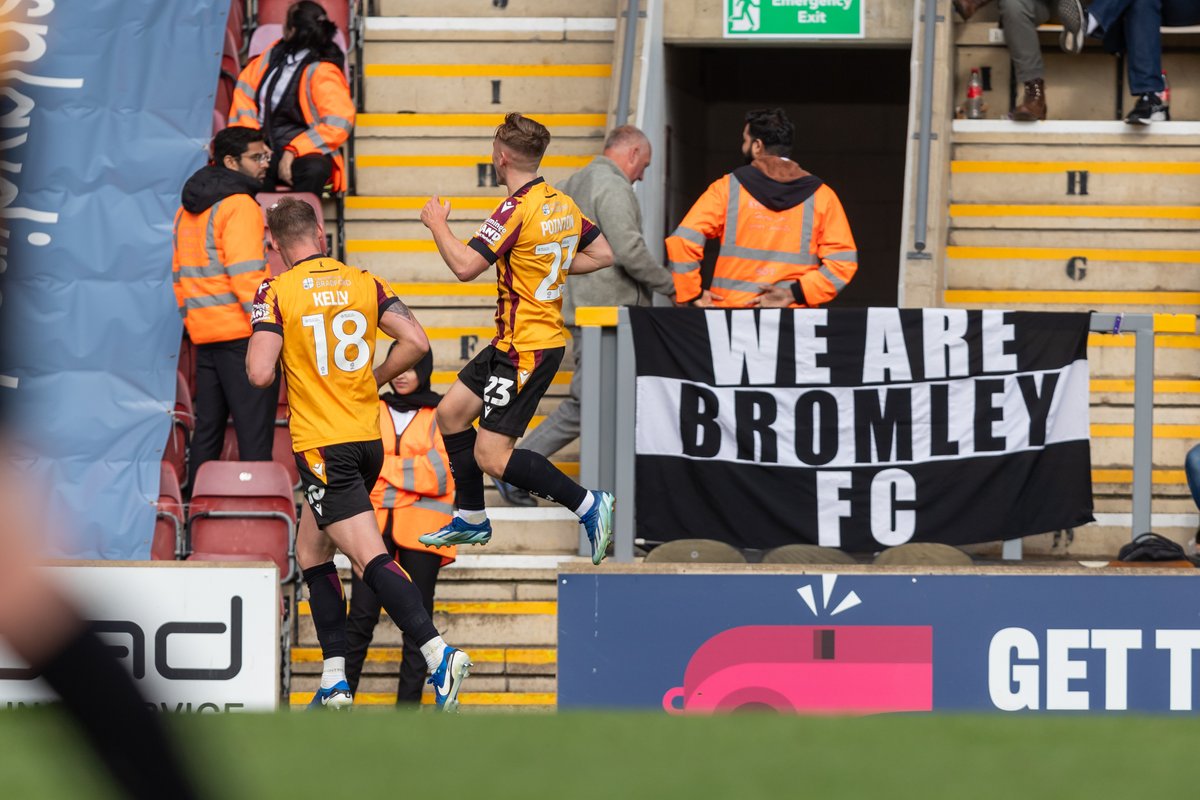 Bradford City AFC Academy tweet media