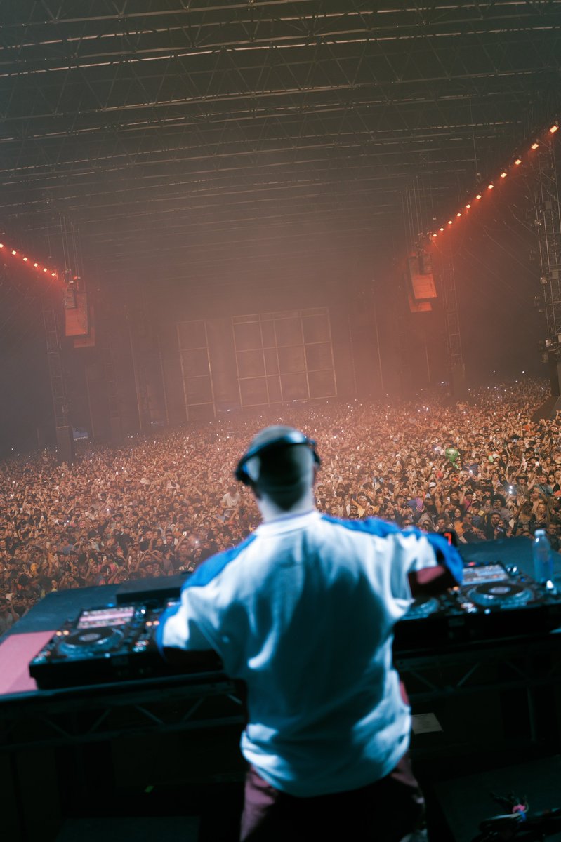 djchrisstussy's tweet photo. @Creamfields 🤯 https://t.co/lCIuUXDSTh