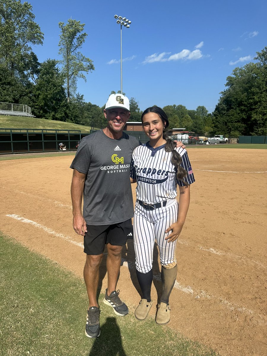 Had a lot of fun at <a href="/MasonSoftball/">George Mason Softball</a> camp this weekend! Thanks <a href="/jmrw20/">Justin Walker</a> <a href="/cam_hutcherson/">campbell hutcherson</a> and <a href="/shafermedia/">kevin shafer</a> for the chance to come out and get better!