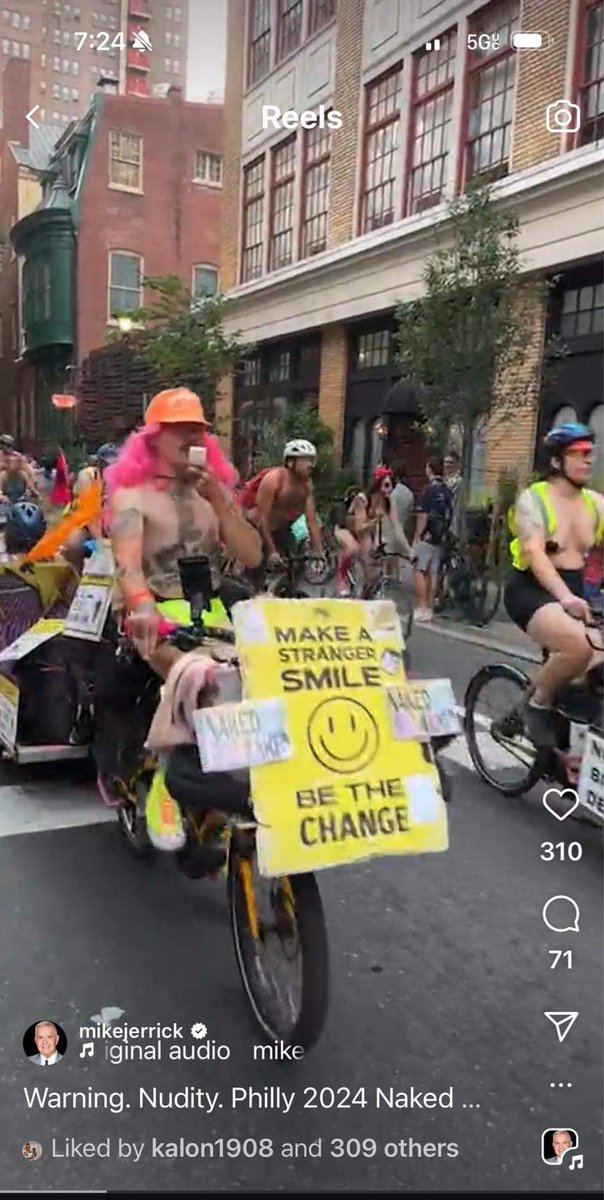 phillynbr's tweet photo. Yesterday longer video filmed by @galactic_swashbuckler 
#phillynakedbikeride 2024 we need #visionzero #lessgasmoreass https://t.co/WKGSsXrNJa