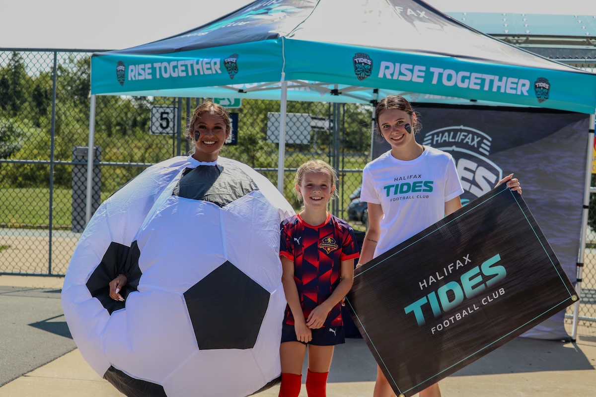 hfxtidesfc's tweet photo. We had a great time catching some provincial finals action today in Burnside 🏆⚽
Congratulations to all teams for a successful summer season, and a big high five to those who have earned a spot at nationals! #GoNSGo 🇨🇦 https://t.co/odWKymV5ES