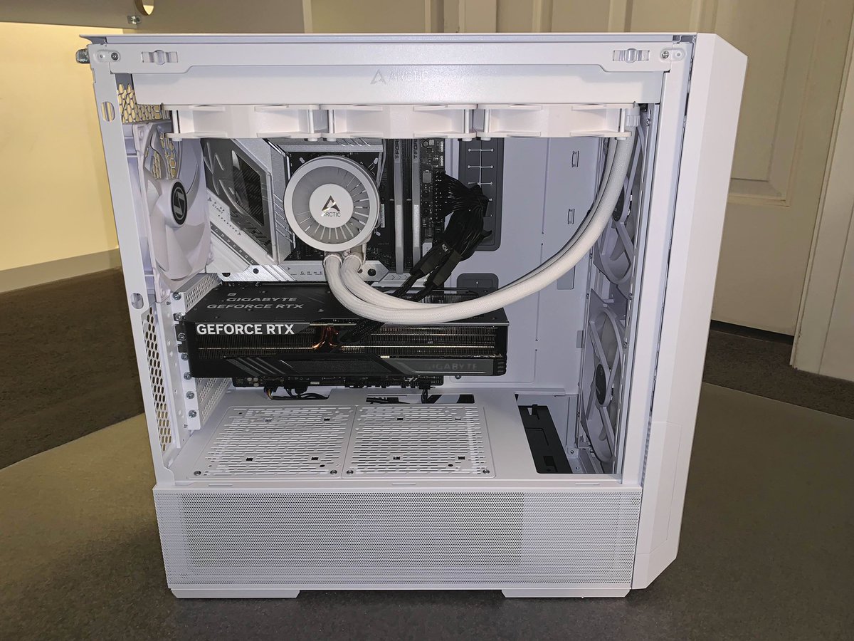 koko ❀ tweet media