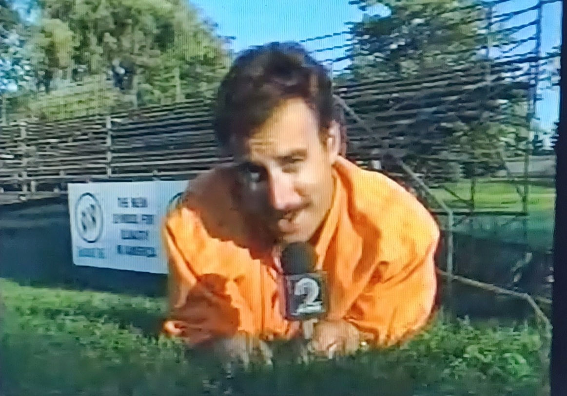 parkerandtheman's tweet photo. Back to Warwick Hills Grand Blanc. As I watched that final hole Stewart Cink's victory, I kept thinking of all the times I stood on 18. Decades #BuickOpen tourneys. And the ONE year I did my Channel 2 Detroit TV "stand-up" in the grass. 1992. When Dan Forsman won. Memories! https://t.co/iJO7BaAvbQ
