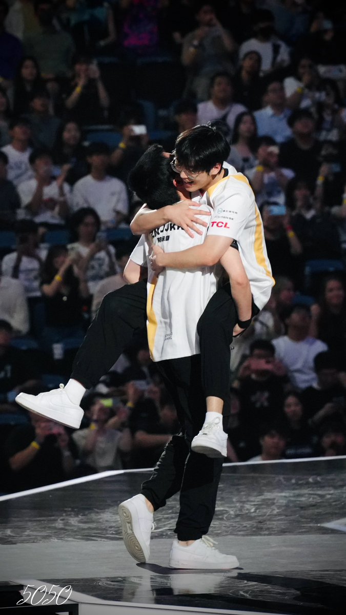 Unciaaaa's tweet photo. Welp im an idiot but #EDGWON so (prx next pls 🥹) https://t.co/48vF9xwu0z