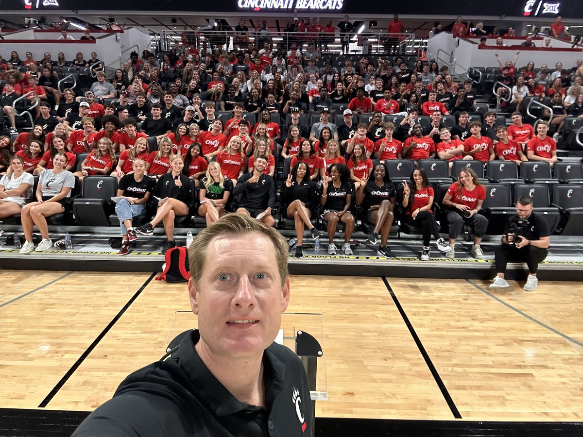 John Cunningham (@cunningham_uc) on Twitter photo Here we go! Kicking off the year with our amazing student-athletes back on campus! oooooooh oooooooh oooooooh πππ π UC Here we go! Kicking off the year with our amazing student-athletes back on campus! oooooooh oooooooh oooooooh πππ π UC