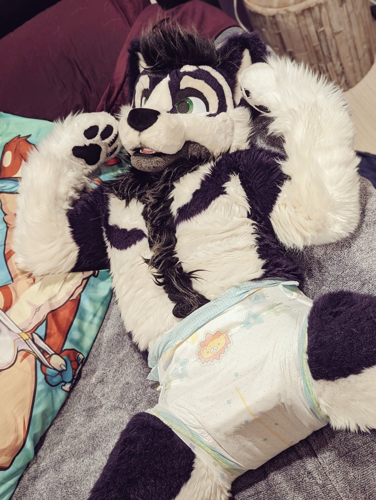 ⚠️ A Certain Smell ⚠️ tweet media