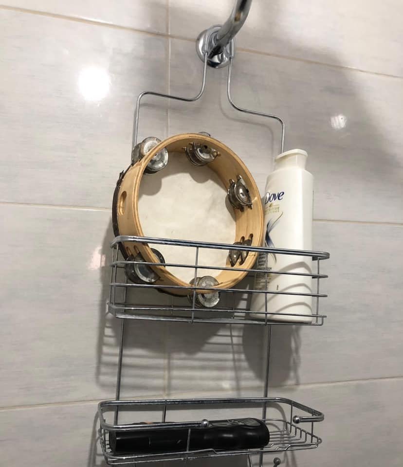 MaxiGonzalez_23's tweet photo. Hoy me voy a bañar asi… vuelve oasis https://t.co/bY9pz5Vl1f