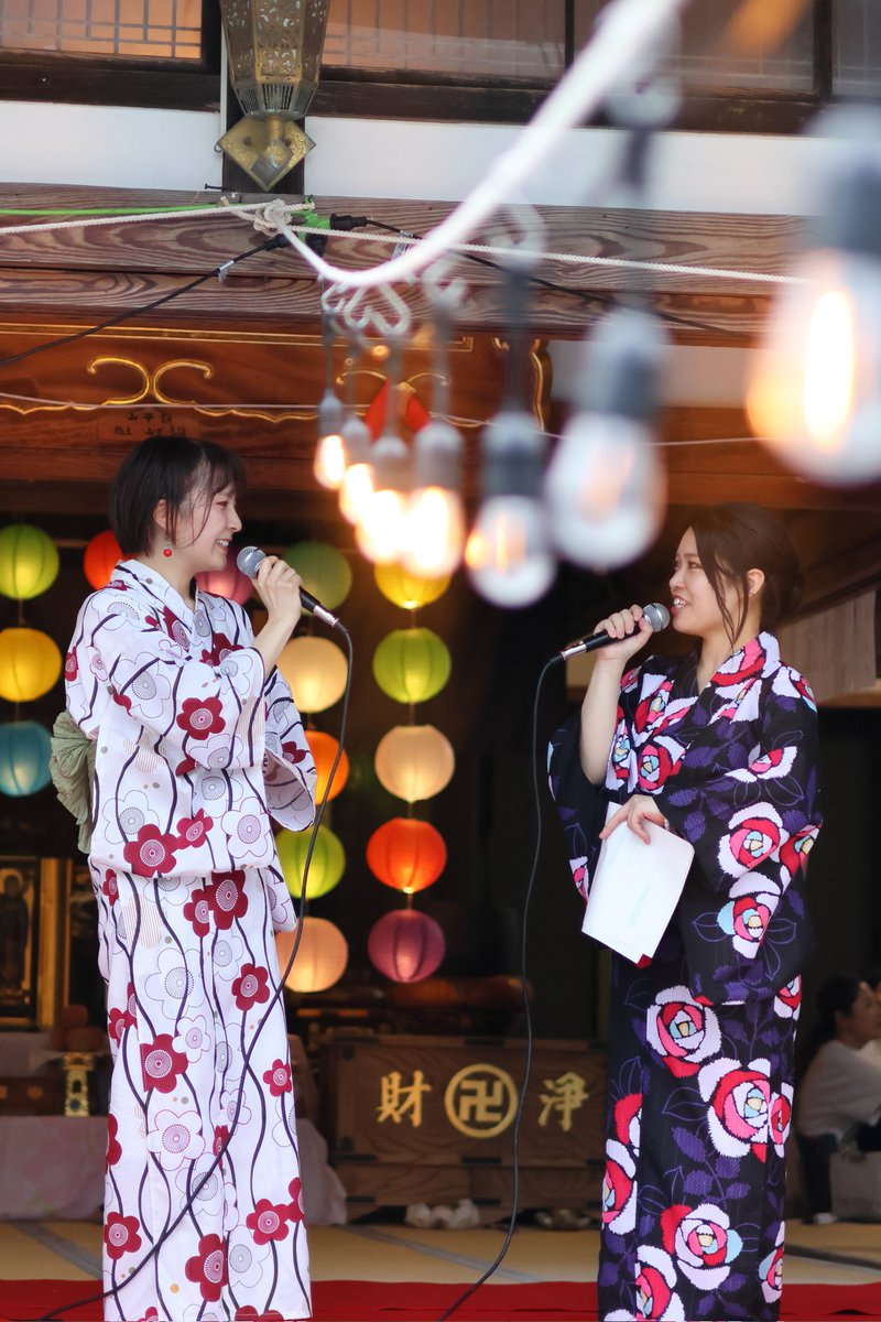 himeji503's tweet image. 8月24日　寿福寺でのxilinx.ライブ🤩
うまちゃん。とanjieeeは、カラオケ大会の司会もされていました😊
#xilinx.