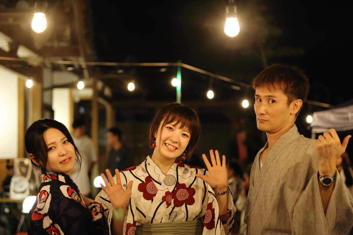 himeji503's tweet image. 8月24日　寿福寺でのxilinx.ライブ🤩
うまちゃん。とanjieeeは、カラオケ大会の司会もされていました😊
#xilinx.