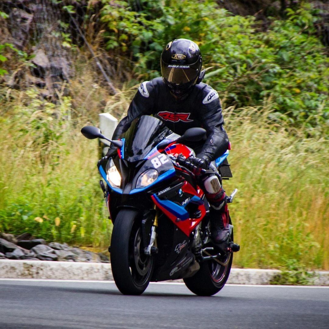MoreMotorcycles's tweet photo. BMW S1000RR https://t.co/GvUPlOvDWM