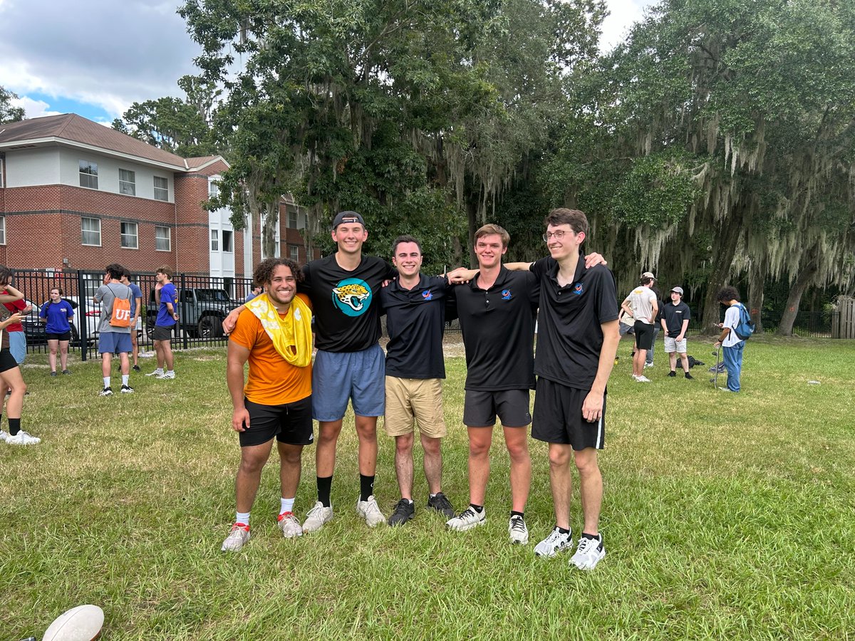 Had a great time at FES Field Day today! Such a fun way to get the semester started.🏈 

#fes #fieldday #gogators #ufmae #engineering #engineer