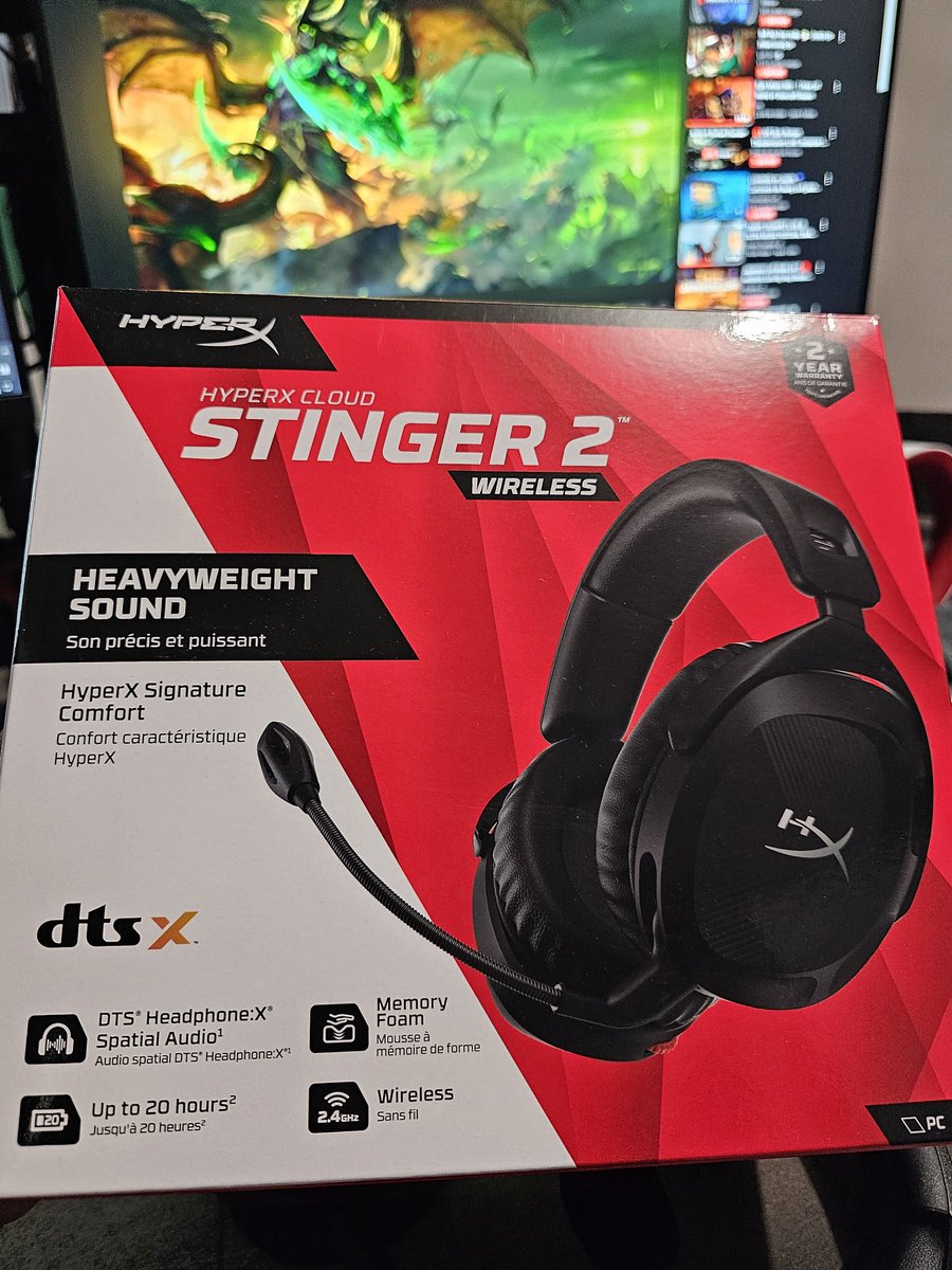 ElC4rton's tweet photo. Nuevo juguetito ♥️
#HyperX https://t.co/jCRDZOlquE