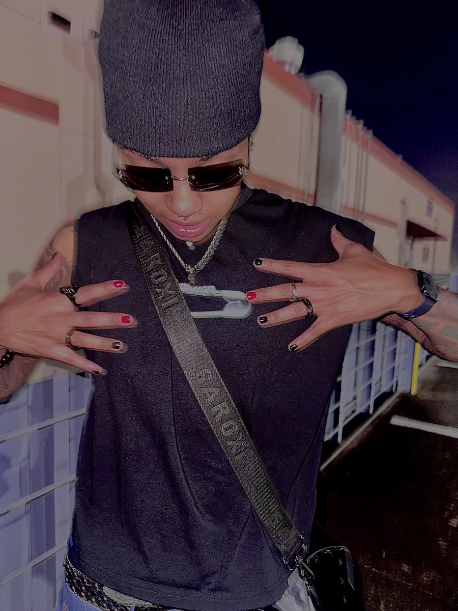 MiNO 🙂‍↕️ tweet media