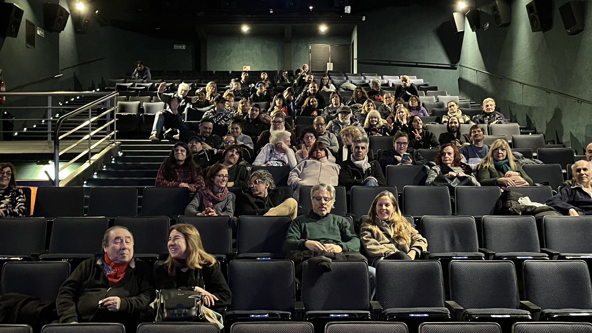 Martín Turnes (@martinturnes) on Twitter photo <a href="/ElAgronomoFilm/">ElAgronomoFilm</a> <a href="/CineGaumont/">Cine Gaumont</a> <a href="/AqueronteProd/">Aqueronte</a> <a href="/cineargentino/">Cine Argentino</a> <a href="/munimoron/">Municipio de Morón</a> <a href="/ParenDeFumigar_/">ParenDeFumigarnos</a> <a href="/semillandomdp/">Paren de FumigarNos</a> <a href="/agrotoxicos/">⚠ agrotoxicos ☠</a> <a href="/Noamonsanto/">BASTA DE AGROTOXICOS!!!</a> <a href="/GreenpeaceArg/">Greenpeace Argentina</a> <a href="/elLaferrere/">Teatro Municipal Gregorio de Laferrere</a> <a href="/CINEARGENTINO1/">CINE ARGENTINO HOY</a> <a href="/CINEVIVOorg/">CINEVIVO.org</a> <a href="/zebracine/">zebracine</a> <a href="/valitalois/">Vale Lois</a> <a href="/LautaroZera/">Lautaro Zera</a> <a href="/MarceloPitrola/">Marcelo Pitrola</a> Un fin de semana con mucho público en el <a href="/CineGaumont/">Cine Gaumont</a> para ver <a href="/ElAgronomoFilm/">ElAgronomoFilm</a> en su 4ta semana consecutiva en este cine!!!
Sigue Lunes, Martes y Miércoles 18:20hs!!!
#cineargentino #cine #cinegaumont <a href="/ElAgronomoFilm/">ElAgronomoFilm</a> <a href="/CineGaumont/">Cine Gaumont</a> <a href="/AqueronteProd/">Aqueronte</a> <a href="/cineargentino/">Cine Argentino</a> <a href="/munimoron/">Municipio de Morón</a> <a href="/ParenDeFumigar_/">ParenDeFumigarnos</a> <a href="/semillandomdp/">Paren de FumigarNos</a> <a href="/agrotoxicos/">⚠ agrotoxicos ☠</a> <a href="/Noamonsanto/">BASTA DE AGROTOXICOS!!!</a> <a href="/GreenpeaceArg/">Greenpeace Argentina</a> <a href="/elLaferrere/">Teatro Municipal Gregorio de Laferrere</a> <a href="/CINEARGENTINO1/">CINE ARGENTINO HOY</a> <a href="/CINEVIVOorg/">CINEVIVO.org</a> <a href="/zebracine/">zebracine</a> <a href="/valitalois/">Vale Lois</a> <a href="/LautaroZera/">Lautaro Zera</a> <a href="/MarceloPitrola/">Marcelo Pitrola</a> Un fin de semana con mucho público en el <a href="/CineGaumont/">Cine Gaumont</a> para ver <a href="/ElAgronomoFilm/">ElAgronomoFilm</a> en su 4ta semana consecutiva en este cine!!!
Sigue Lunes, Martes y Miércoles 18:20hs!!!
#cineargentino #cine #cinegaumont