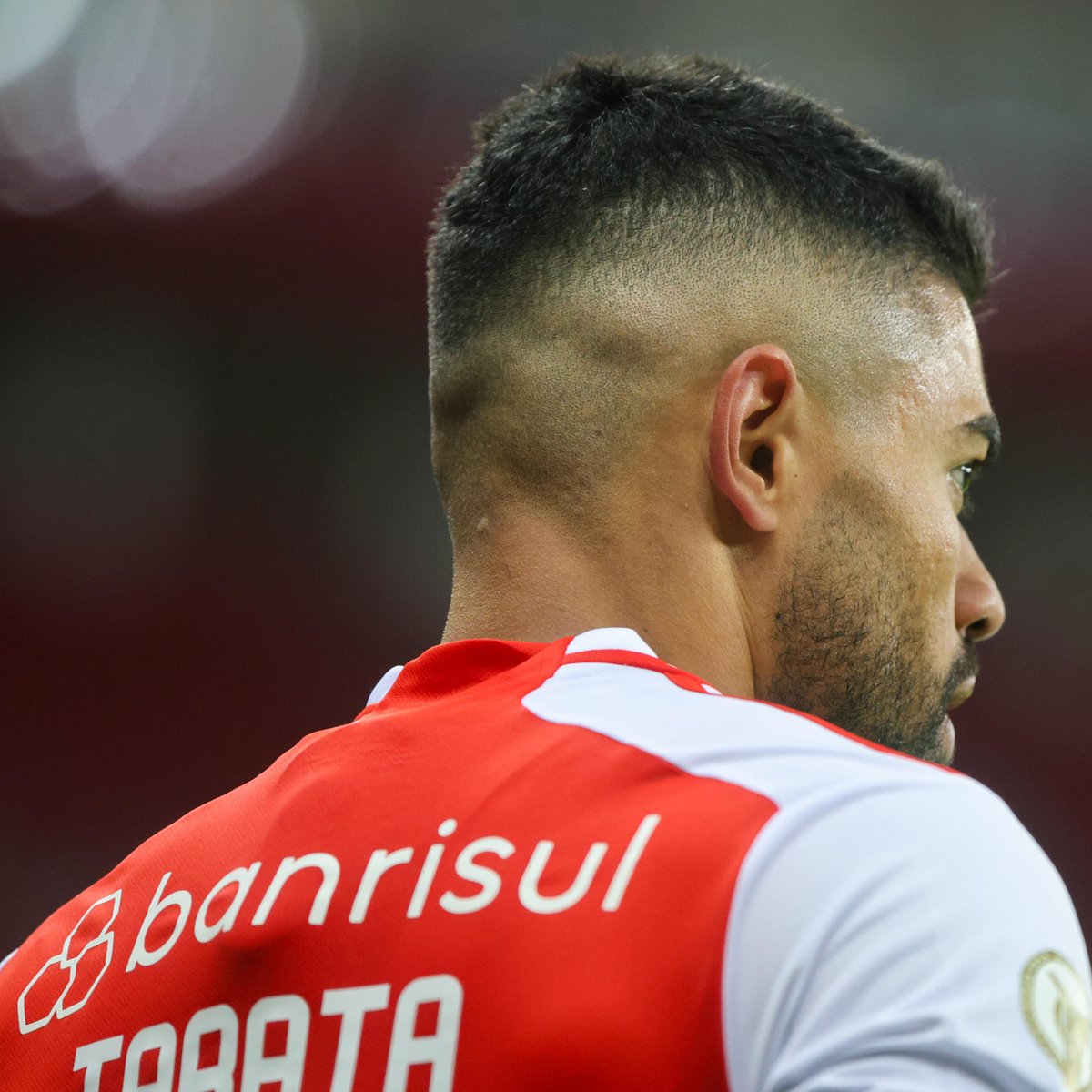 SCInternacional's tweet photo. ⚔️ 𝟐 jogos no Beira-Rio,
⚽️ 𝟏 gol marcado &amp;
🅰️ 𝟏 assistência!

Que começo de trajetória, @brunotabata! 🥔👏 https://t.co/akRzqQGN2w