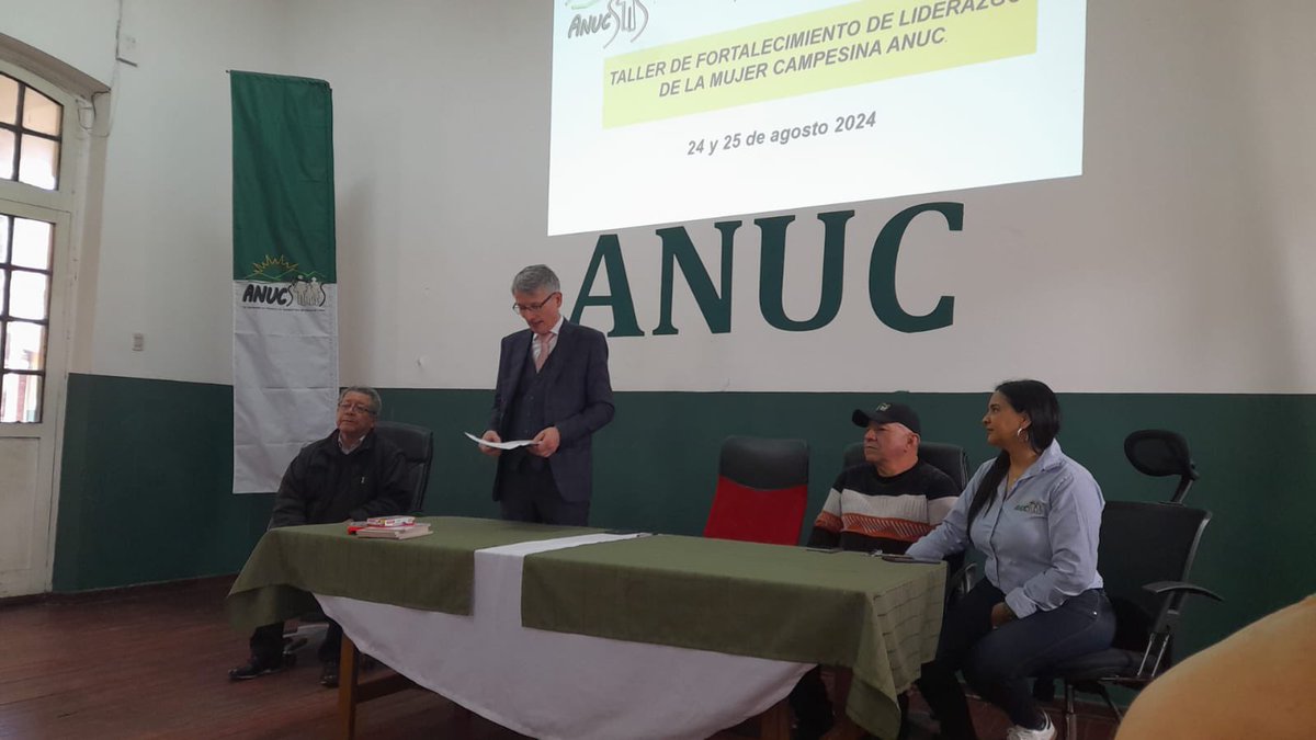 La Embajada acompañó la apertura del primer taller de fortalecimiento de liderazgo de la mujer campesina organizada por la <a href="/ANUC_COLOMBIA/">ANUC NACIONAL</a>. Gracias por la invitación al presidente Nilson Liz Marín y gracias a todas la impresionantes lideresas de todo el país que participaron.