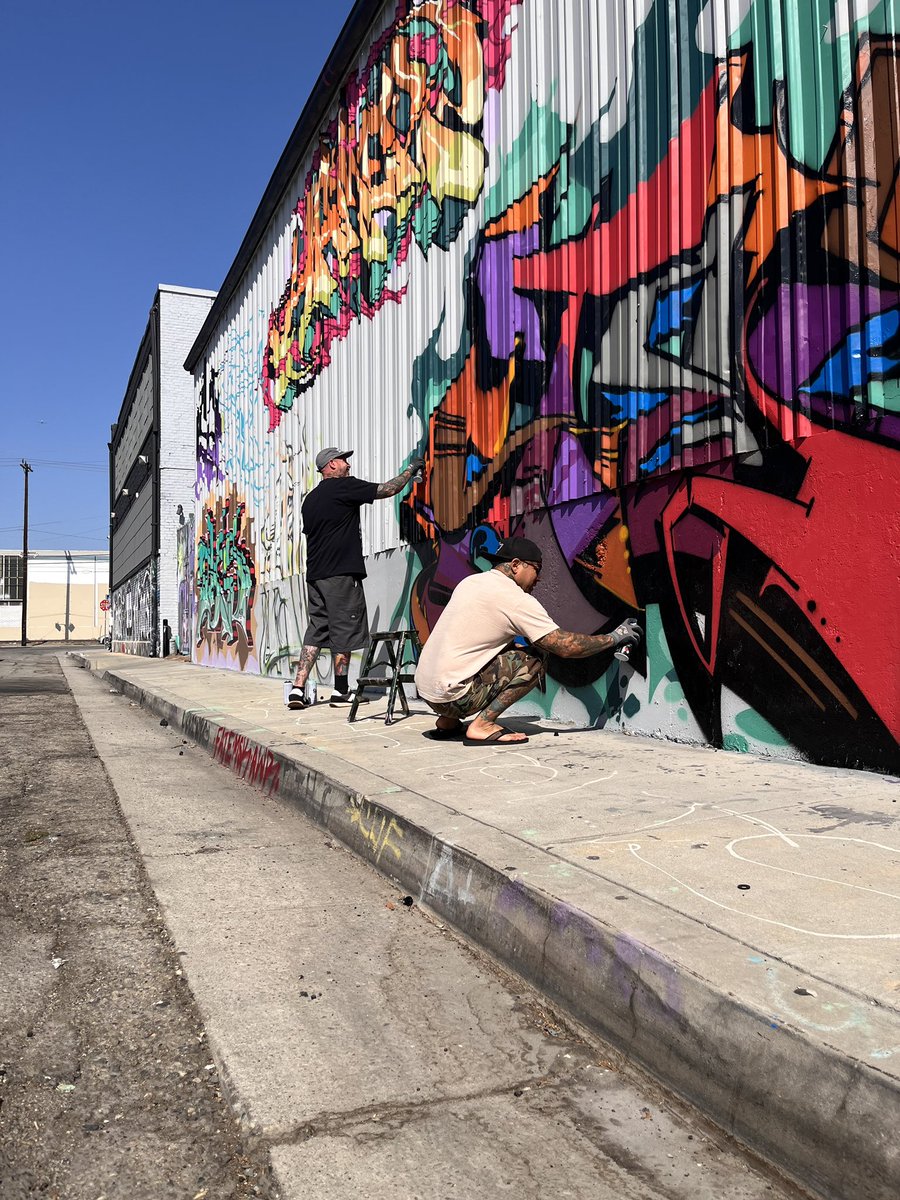 ALOY1MSK's tweet image. A whole lotta crew action…