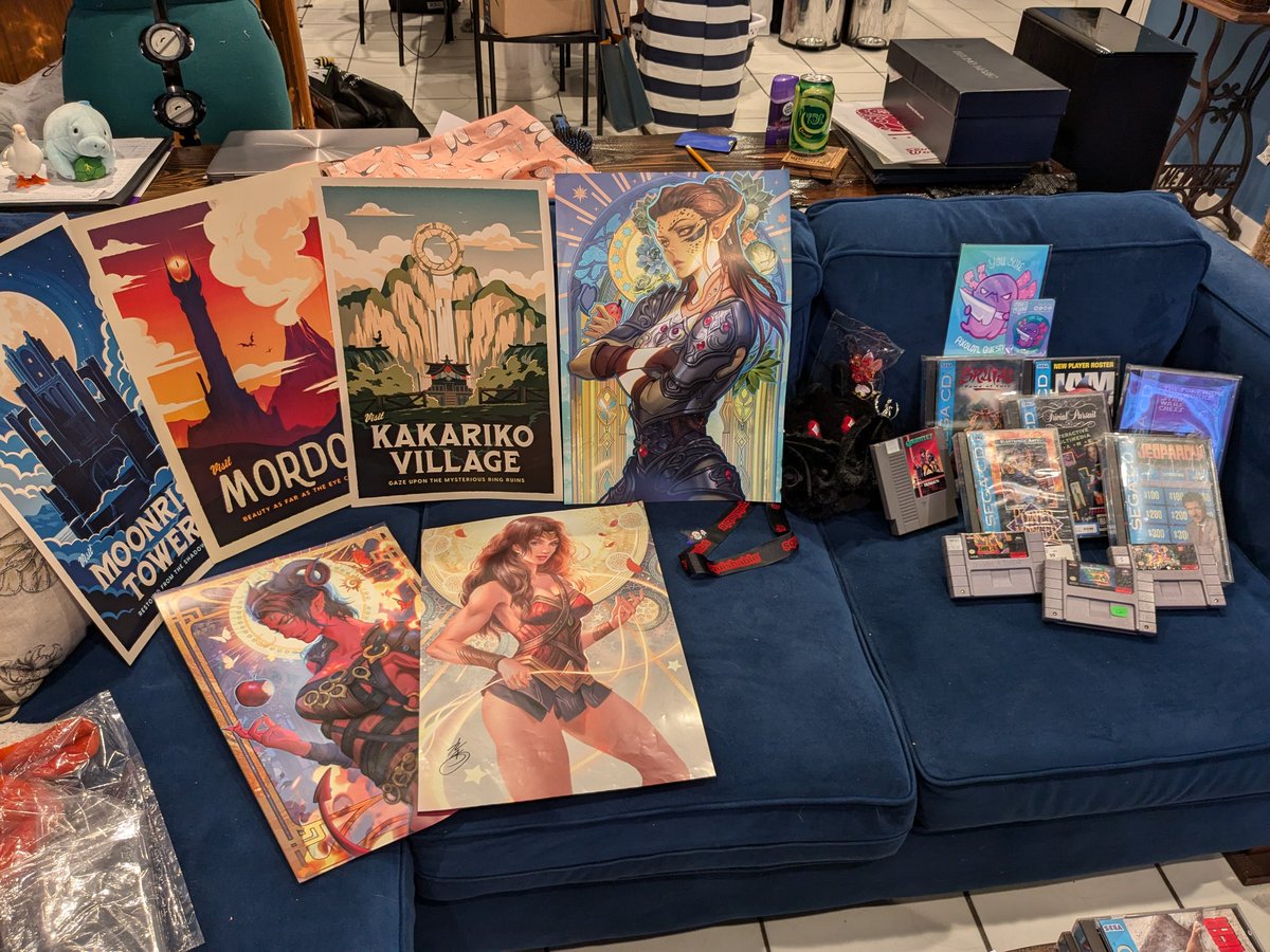davinator1212's tweet photo. Two cons this weekend! Retro World in Hartford and Anime NYC. Made a dent in the Sega CD collection.
#sega #AnimeNYC #retrogames https://t.co/WOK83eMl25
