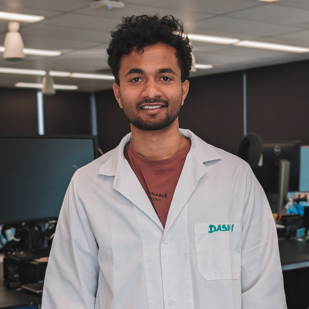 unisqaus's tweet photo. Now here's a cause for celebration...

Four of our researchers have been awarded a combined $2.8 million through @AdvanceQld's Industry Research Fellowship scheme! 

#unisqproud 💛