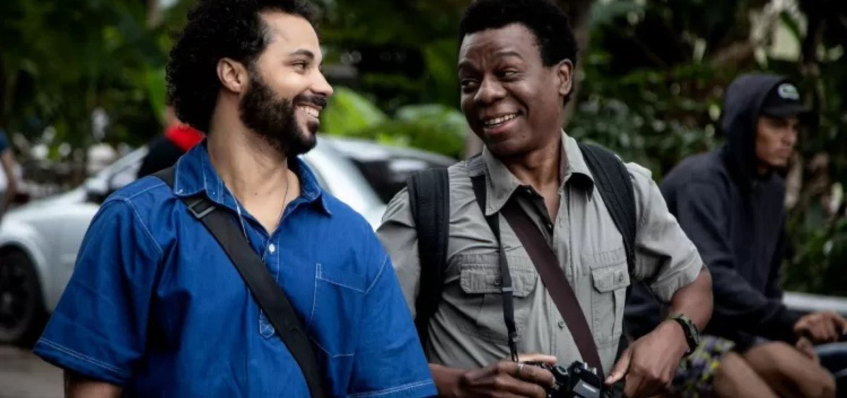americohub's tweet photo. Ao mesmo tempo em que a série CIDADE DE DEUS respeita o legado do filme nesse 1º episódio, ela sabe utilizar a nostalgia como trampolim para estabelecer uma nova história com mais camadas sociais e núcleos de personagens.

Que o audiovisual brasileiro caia na boca do mundo!! 🎬🇧🇷 https://t.co/kDAXdNMG3m
