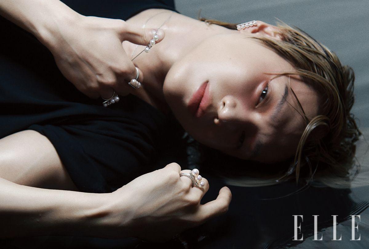#ELLEinterview #태민 #TAEMIN <a href="/TAEMIN_BPM/">.</a>

"지금의 제가 두려움을 딛고 계속 스스로 판단하며 도전할 수 있는 것도 그런 경험을 통해 얻은 자신감 덕분이 아닐까 해요."

🔗alie.kr/BeIj881