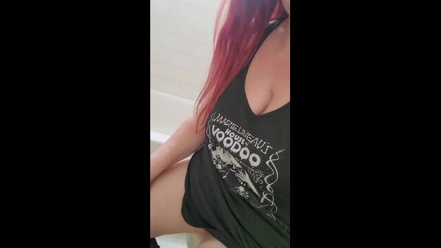 APClips pays me 10-20% more than other platforms, so i LOVE when you buy my vids there! ?  ⭐️ https://t<a href="/tag/apclips"class="tags"><span>#apclips</span></a>