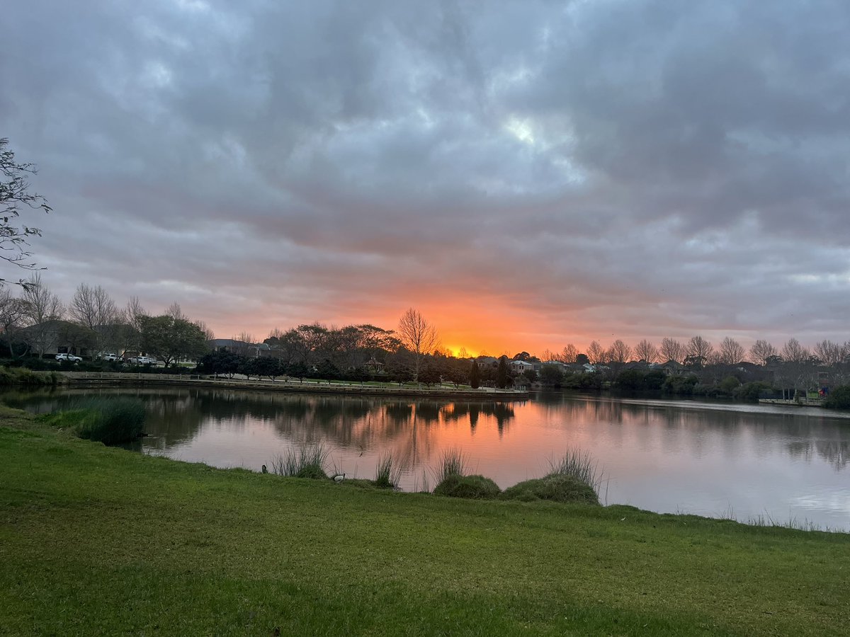 SureshRajan6's tweet image. A sight worthy of a painting! Perth is OK! #PerthIsOk #NatureIsWonderful