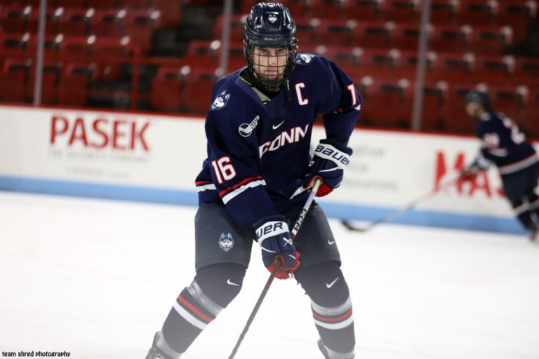 collegehockeypp's tweet photo. Jake Flynn(16) signs #AlpsHL @RittnerBuam for 2024/2025 https://t.co/UlXSZcxRlB the former @UConnMHOC will do well in this league @Jake_Flynn_4 https://t.co/vITbjtoixZ