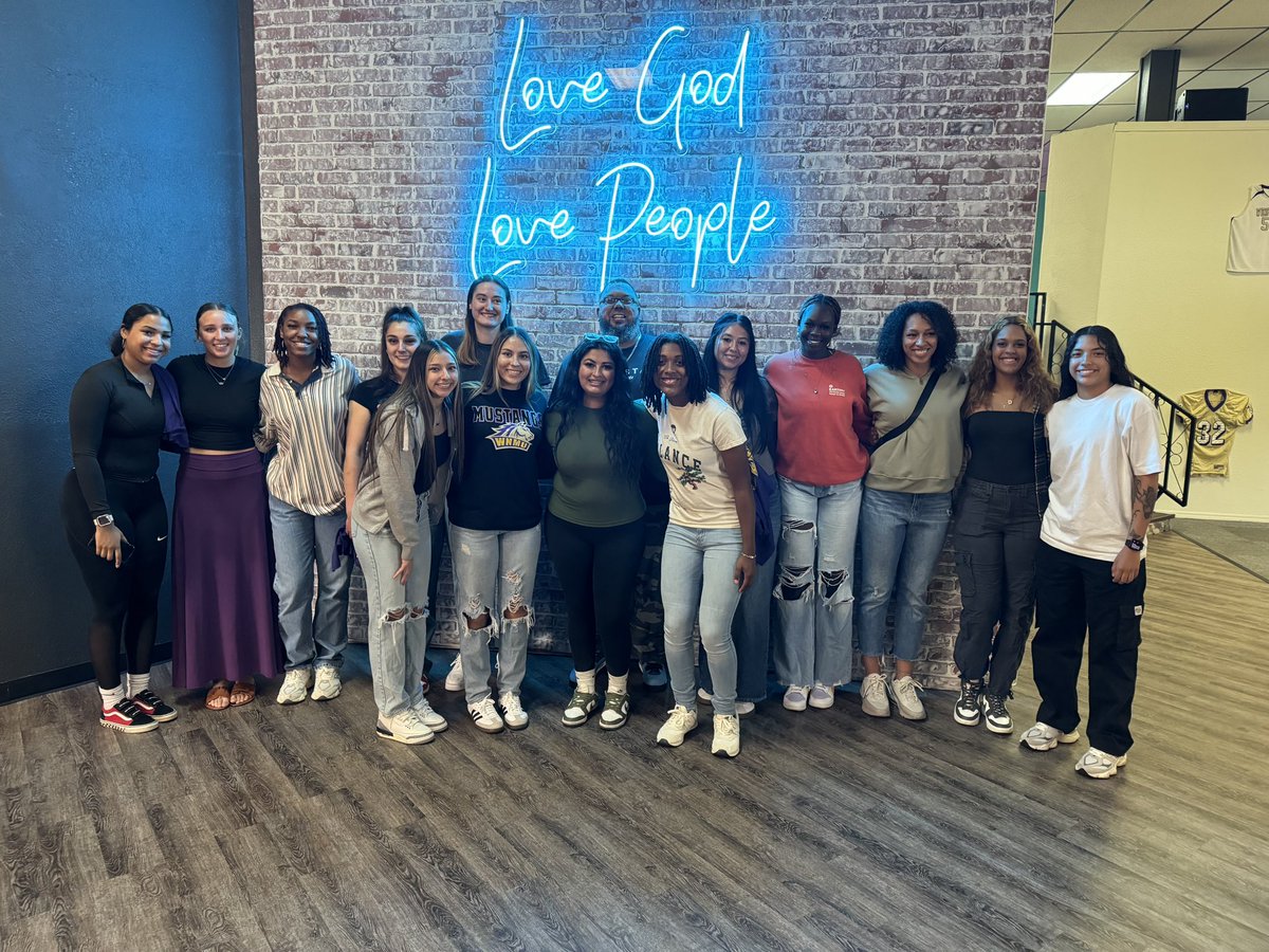 Mustang Sunday - Team that prays together stays together - Great day at church