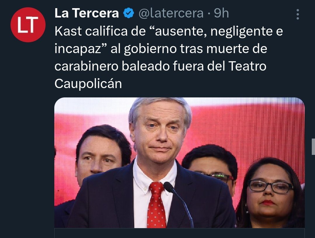 vidalcvale's tweet photo. 🔴 VUELCO ABSOLUTO: El sargento Rodrigo Puga murió por el disparo de otro funcionario de Carabineros en el Teatro Caupolicán.

Adivinen quién se aprovechó de la situación… https://t.co/OsuSBZb0FP