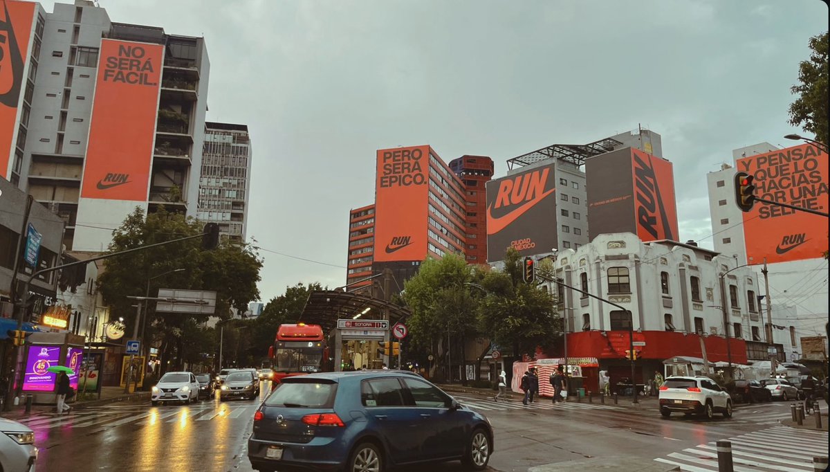 vannarellano's tweet photo. Amé como Nike se hizo presente en el maratón de la CDMX😍 https://t.co/sWD6BMtZSn