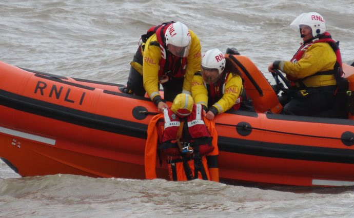 PHOTOS: Burnham-On-Sea rescue services day draws large crowds of spectators — see more at: burnham-on-sea.com/news/photos-bu…