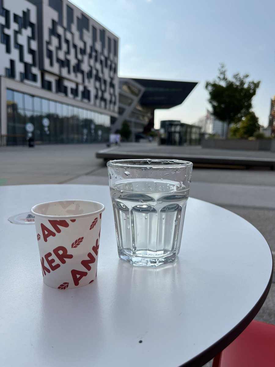 Harald Oberhofer tweet media