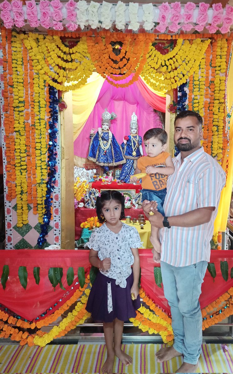 RajputAmit93's tweet photo. हाथी घोड़ा पालकी, जय कन्हैया लाल की 🙏 https://t.co/tU3K63KHh7