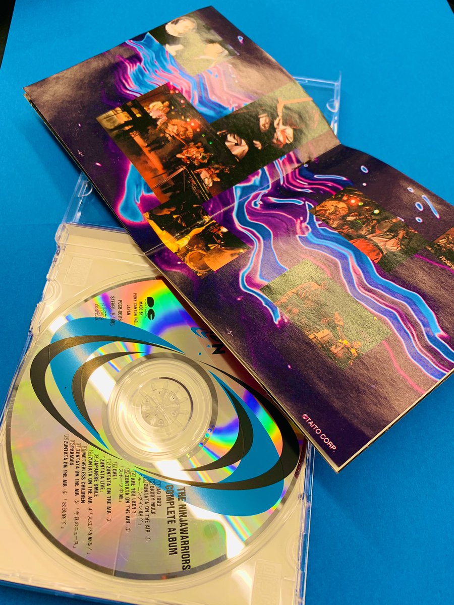 du_anisonggame's tweet photo. 👾廃盤CD PickUp👾
THE NINJA WARRIORS
COMPLETE ALBUM 2,250円(税込)
93年作!フルアレンジ音源👏💥
スタッフ自らが出演しているという曲間ドラマも収録👀#ZUNTATA #SCITRON
https://t.co/yEsiVNQLNN https://t.co/nau53JyO3n