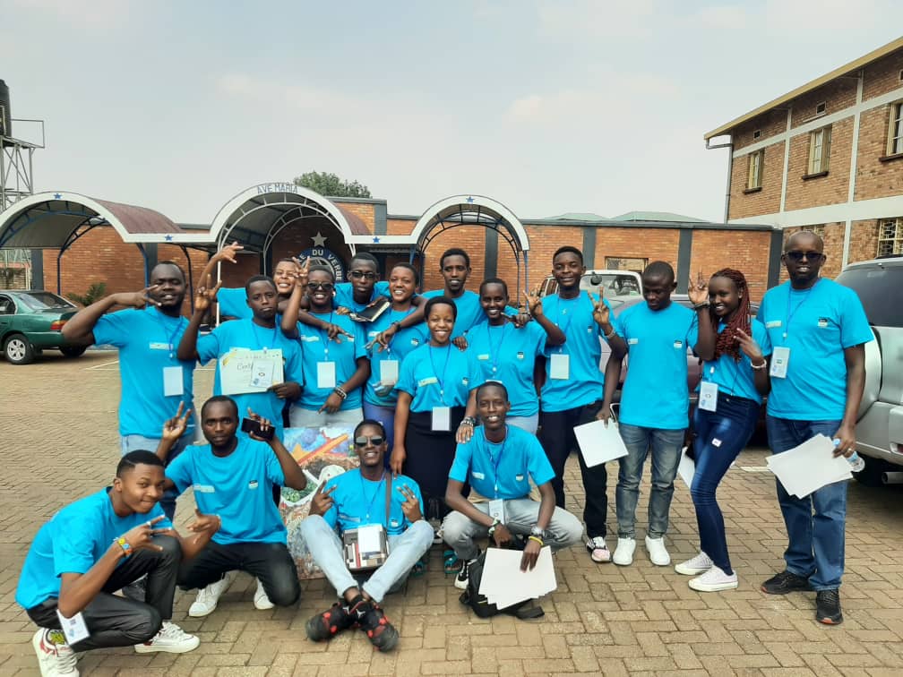 giz_rwanda's tweet photo. On Friday, the 7th Regional #PSE24 concluded. 🇷🇼🇧🇮🇨🇩 youth reflected on their journey, pledging to spread the peace they’ve embraced. "We may be part of the problem, but we are even more part of the solution." Certificates in hand, they carry this mission forward. #UnitedForPeace https://t.co/3xvPDUyoO9