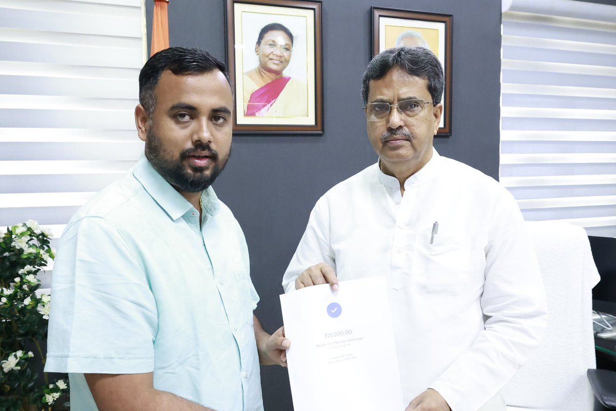DrManikSaha2's tweet photo. Grateful for the generous support! 

I would like to extend my sincere thanks to:

✅ Agartala Obstetrics and Gynaecological Society for ₹2,00,000
✅Dr Mahabur Rahaman for ₹50,000
✅Dr Lovely Rahaman for ₹50,000
✅ Shri Sushanta Deb, MLA for ₹25,000

Your contributions make a significant impact and will be helpful in supporting those affected from #TripuraFloods.