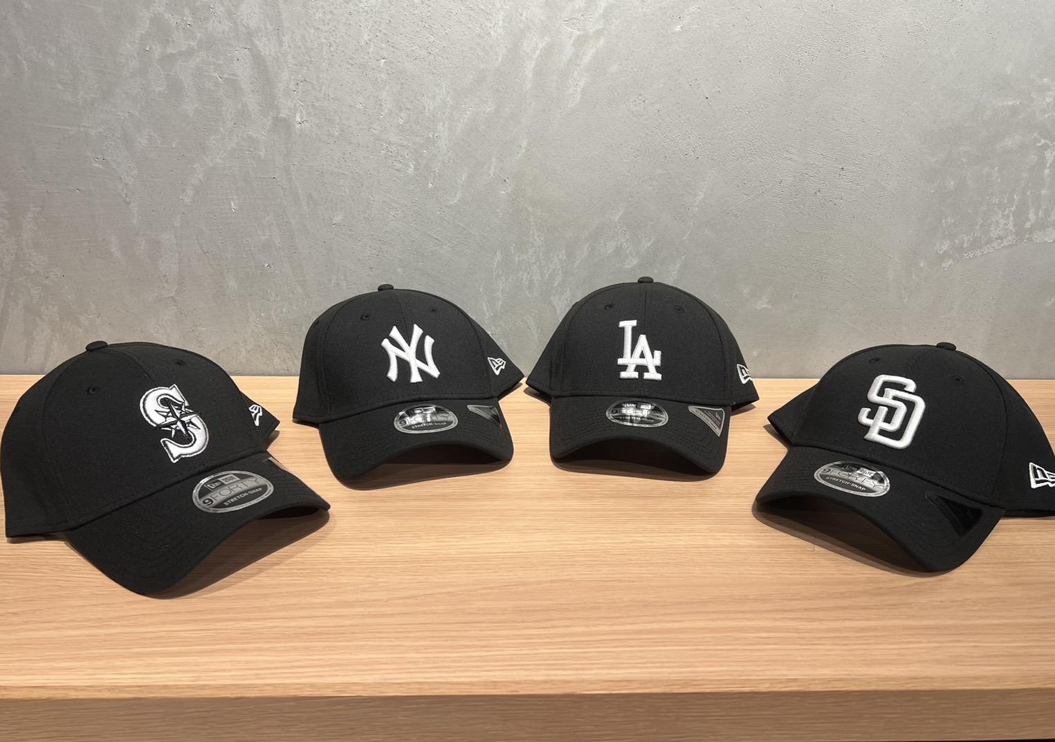 【NEW ERA】季節の完璧な9FORTYスナップバック ニューエラ キャップ 9FORTY A-FRAME TRUCKER / CLOTH STRAP