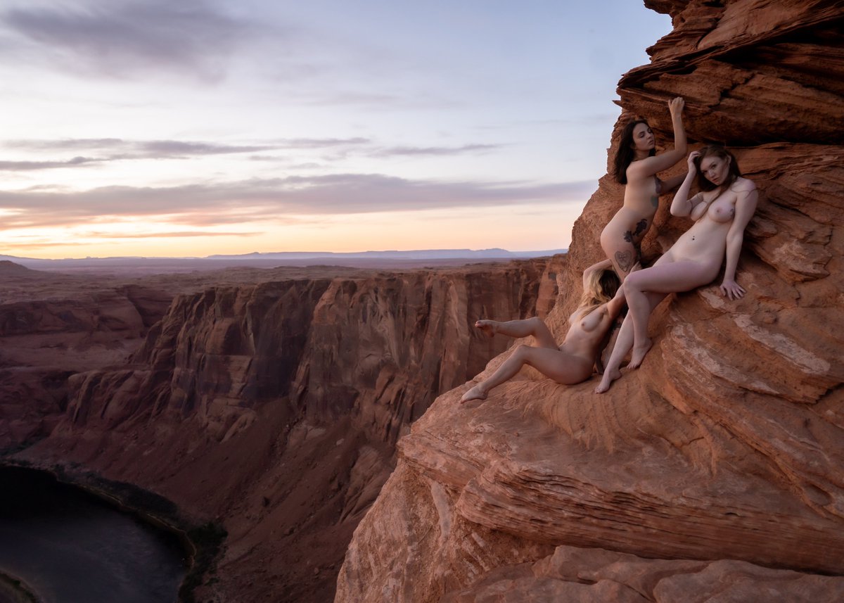 Horseshoe Bend with @kushanddglitter @kayace4 <a href="/krispytreatz/">Kristina</a>