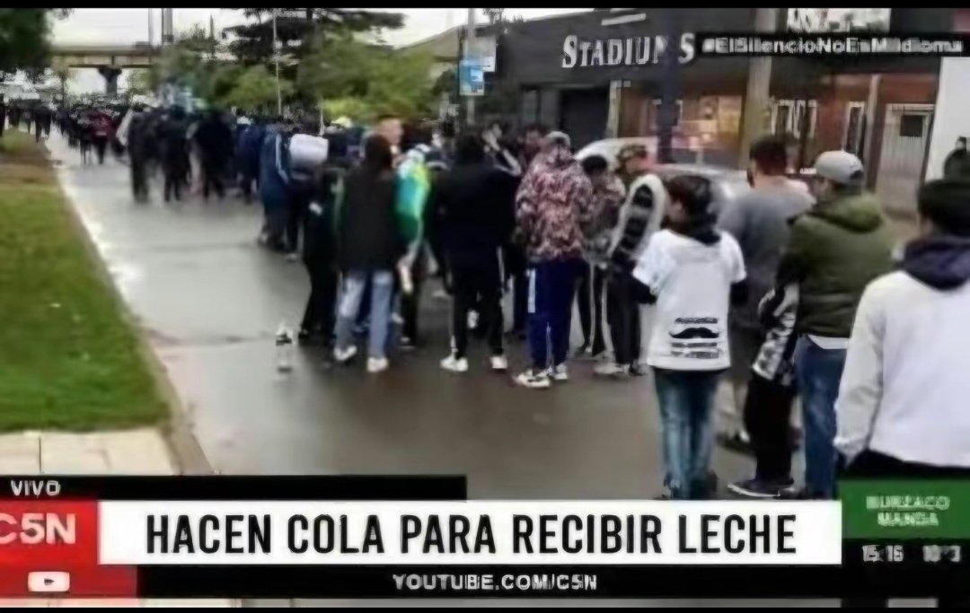 subí una historia a ig y me la respondieron 3 pibas