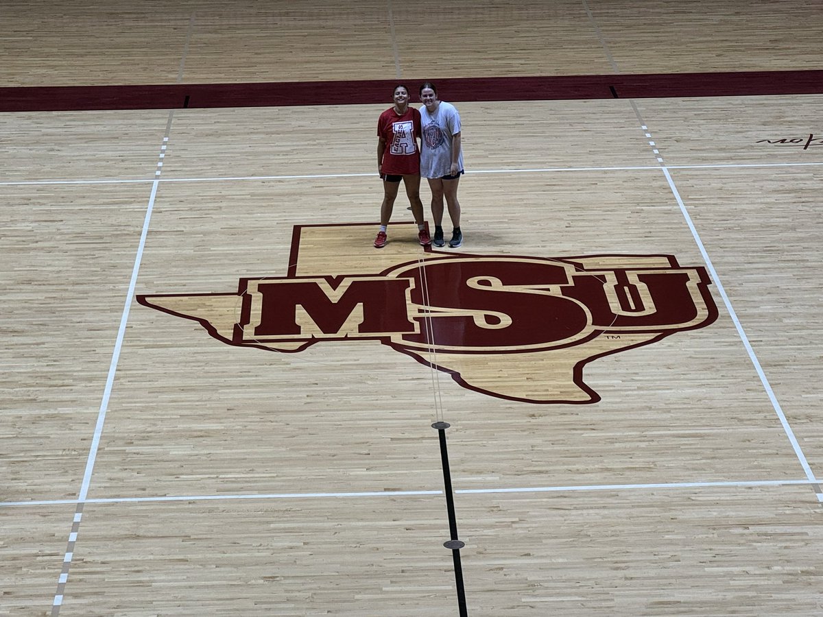 Thank you <a href="/MSUTexasWBB/">MSU Texas Women’s Basketball</a> for such an awesome camp! I can already see how much you pour into every athlete that walks into your gym. Go Stanggang!
<a href="/Amilia_Durham/">Amilia_Durham_2026</a>