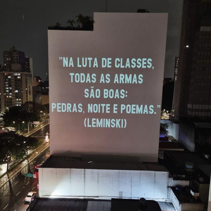 jornalnota's tweet photo. E para fechar a semana, um poema para celebrar os 80 anos de Paulo Leminski! ❤️📚 https://t.co/q6AF68Pokm