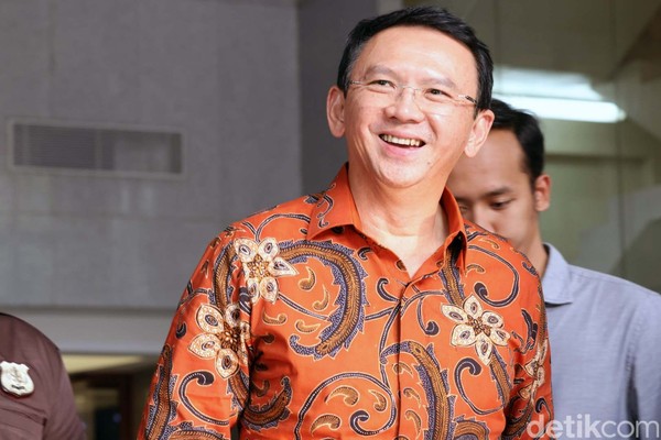 Personally gue pengen Jakarta dipimpin <a href="/basuki_btp/">Basuki T Purnama</a> .
.
Kalian ?