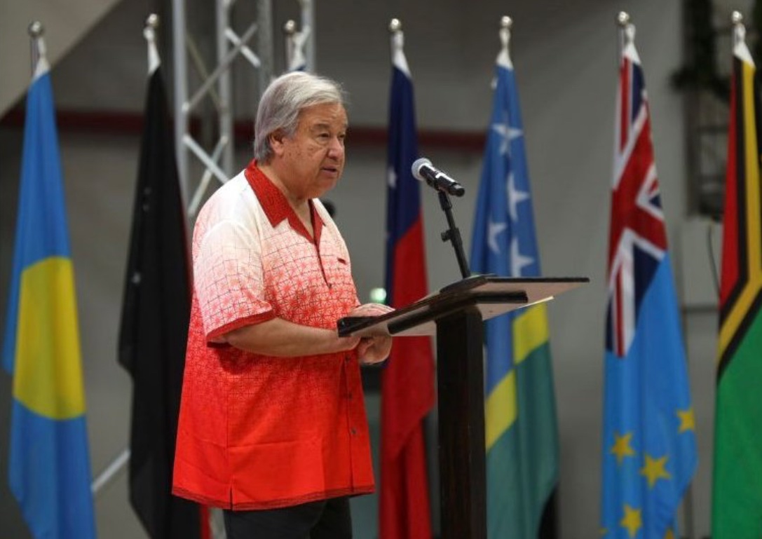 🔴“Plastic pollution is choking sealife
#G20 – biggest emitters responsible for 80 per cent of those emissions – must step up &amp; lead, by phasing out the production &amp; consumption of fossil fuels &amp; stopping their expansion immediately”
Antonio Guterres 

📜 un.org/sg/en/content/…