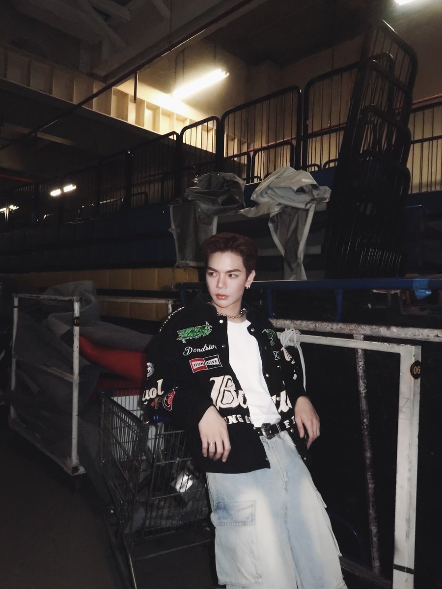 babe_in_'s tweet photo. 🖤 #babiibabe https://t.co/RCTx2g6QwK