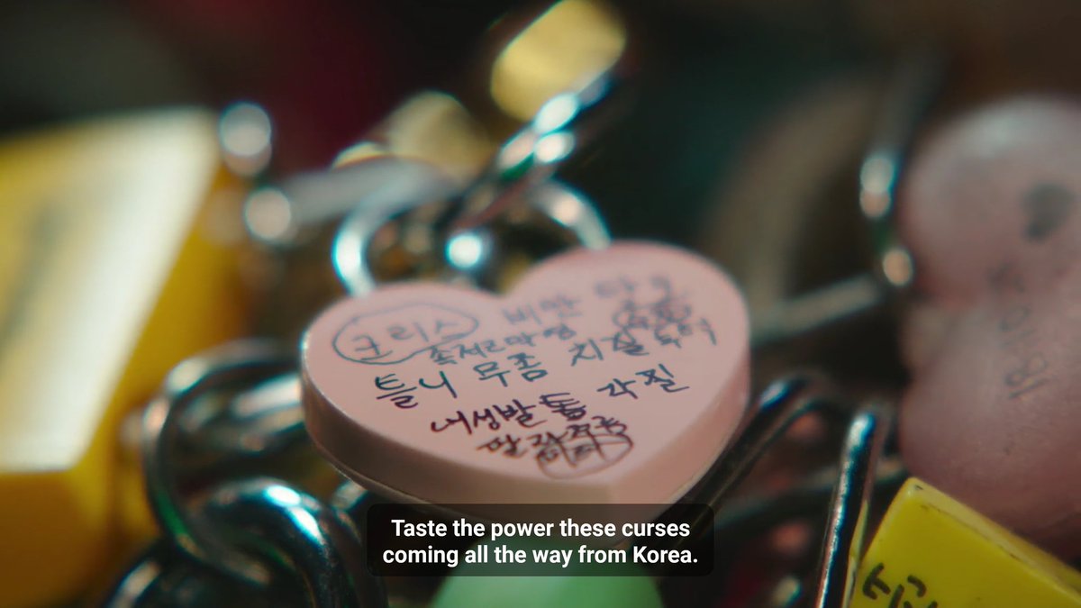 roronoahatesu's tweet photo. #LoveNextDoor just added a whole new meaning to love locks LMAO also Myung-woo MVP of this episode 🫡 https://t.co/AxSj90cCuY